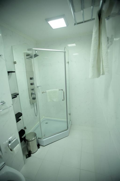 Hotel Vanilla Batumi Eksteriør bilde